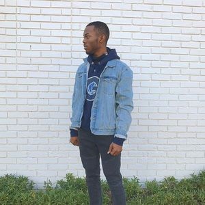 Meet your Posher, Justin